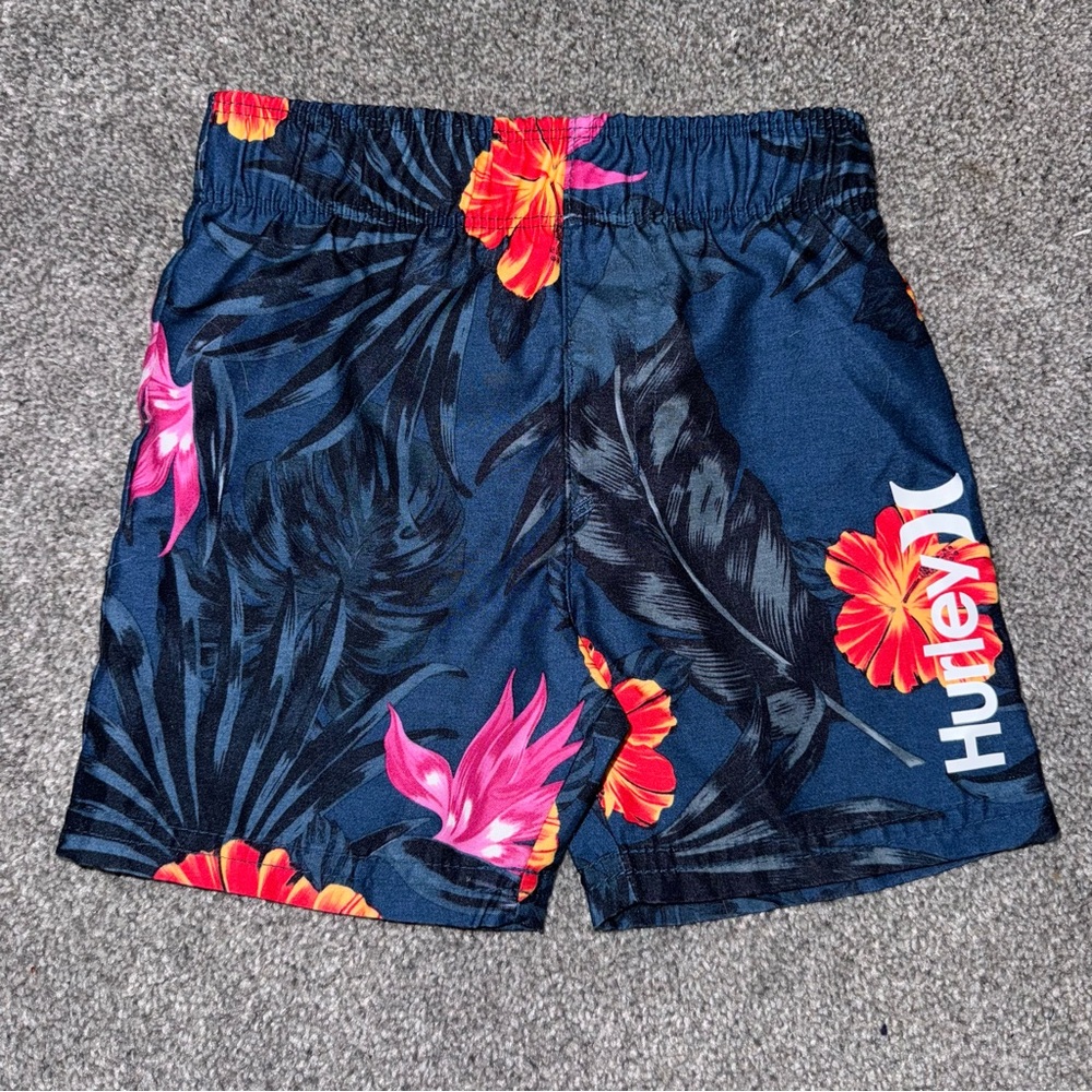 Hurley Rash Guard & Swim Trunks Set - Picture 6 of 7